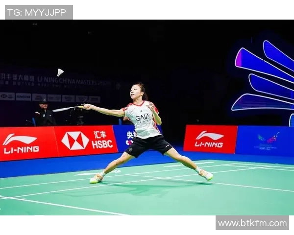 羽毛球巨献:深入探讨深圳羽毛球队的耐力训练与竞技精神 羽毛球巨献:深入探讨深圳羽毛球队的耐力训练与竞技精神