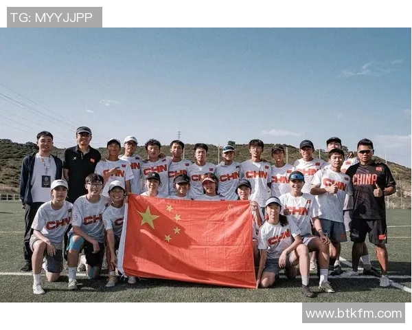 南京飞盘队与成都飞盘队赛后复盘分析团队配合与战术执行的关键因素 南京飞盘队与成都飞盘队赛后复盘分析团队配合与战术执行的关键因素